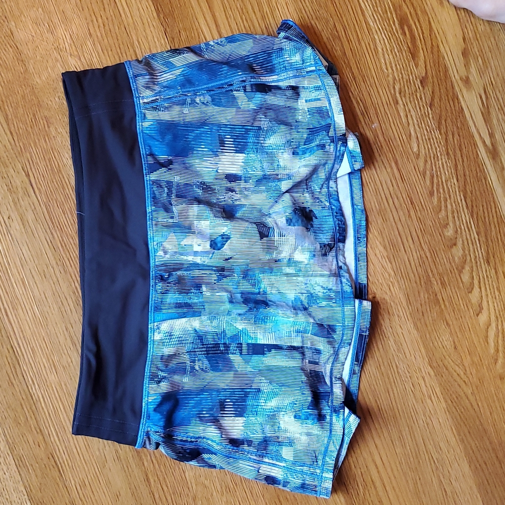 Lululemon Pace Rival Skirt.